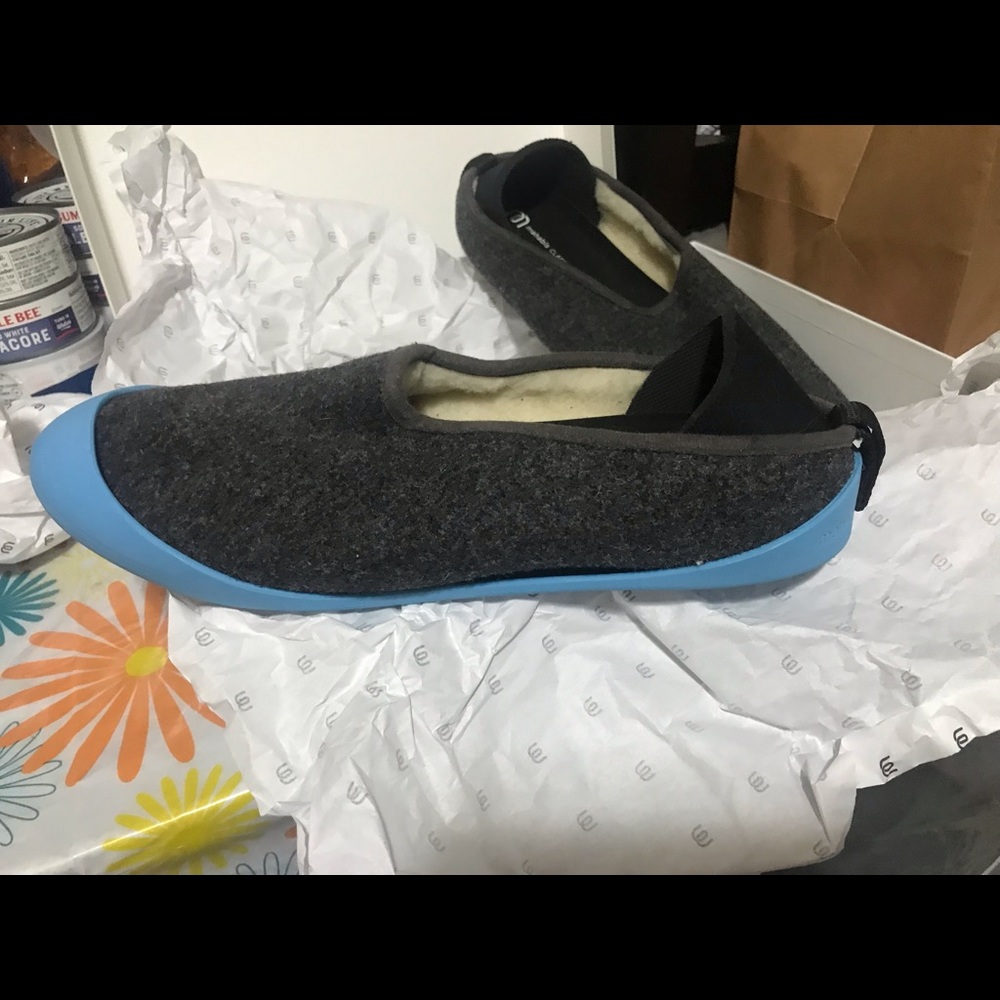 Slippers - Picture 10 of 10